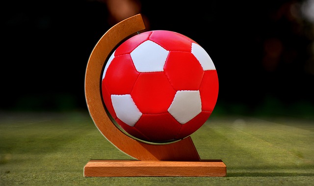 队在主场作 队在主场作